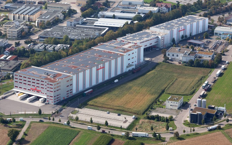 Bird's eye view of HELUKABEL's Hemmingen logistics center 