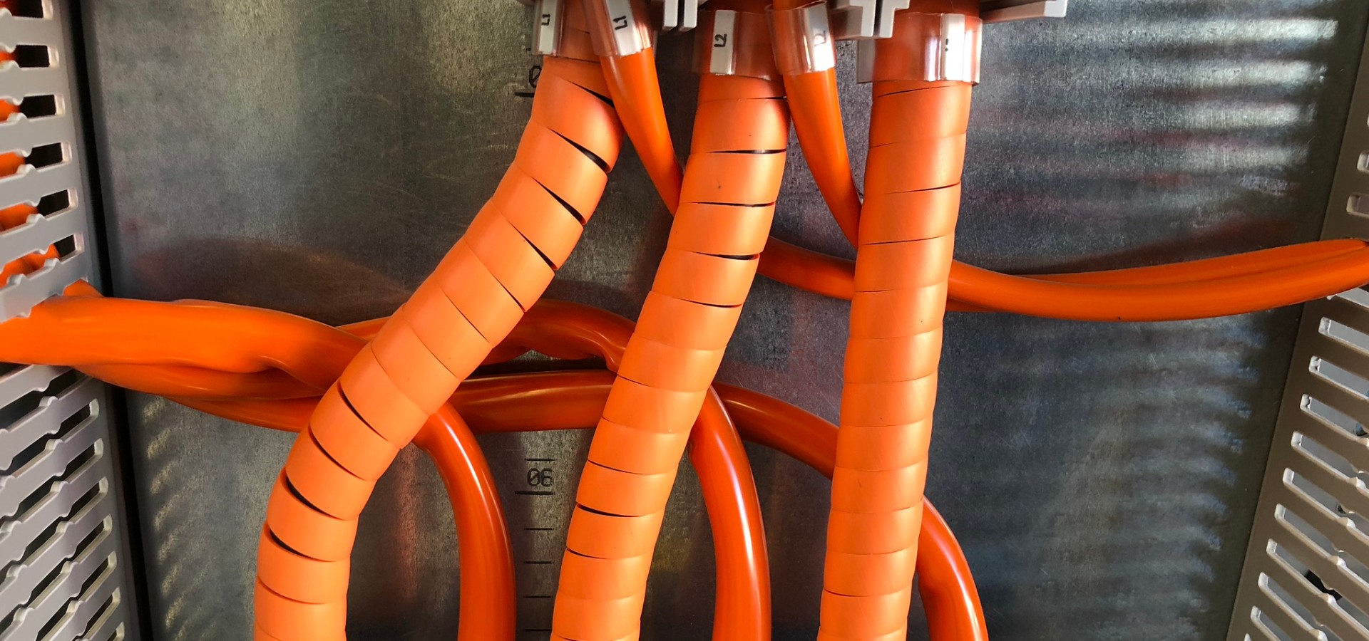 NSGAFÖU 3 kV Now in Orange