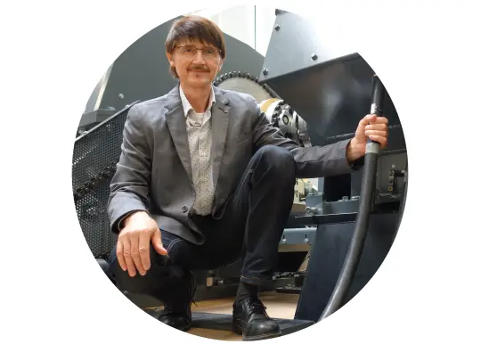 Michael Gramlich ist Leiter der Elektrokonstruktion und Sicherheitstechnik bei RENK Test System GmbH. 