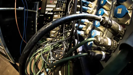 Verbaute Kabel Verbaute Kabel