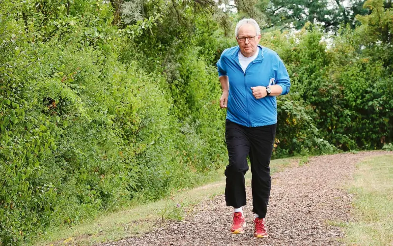 Horst Kappler running